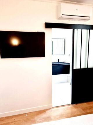  Appartement à louer 2 pièces 45 m²