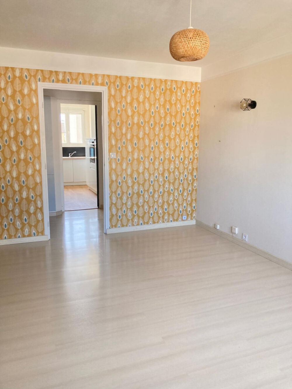 Location Appartement Joli T3 de 60m2 traversant et avec cuisine équipée Troyes