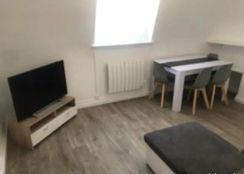 Location Appartement Beau studio de 24m² Lille