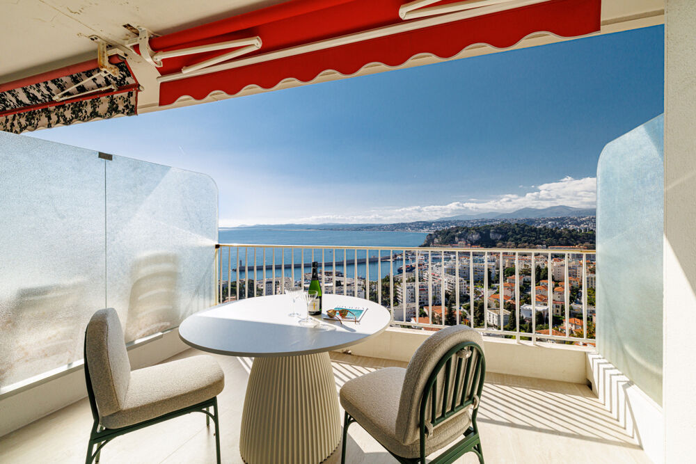Vente Appartement Nice - Mont Boron - Magnifique 3 pièces de 75 m² avec terrasse et vue panoramique. Nice