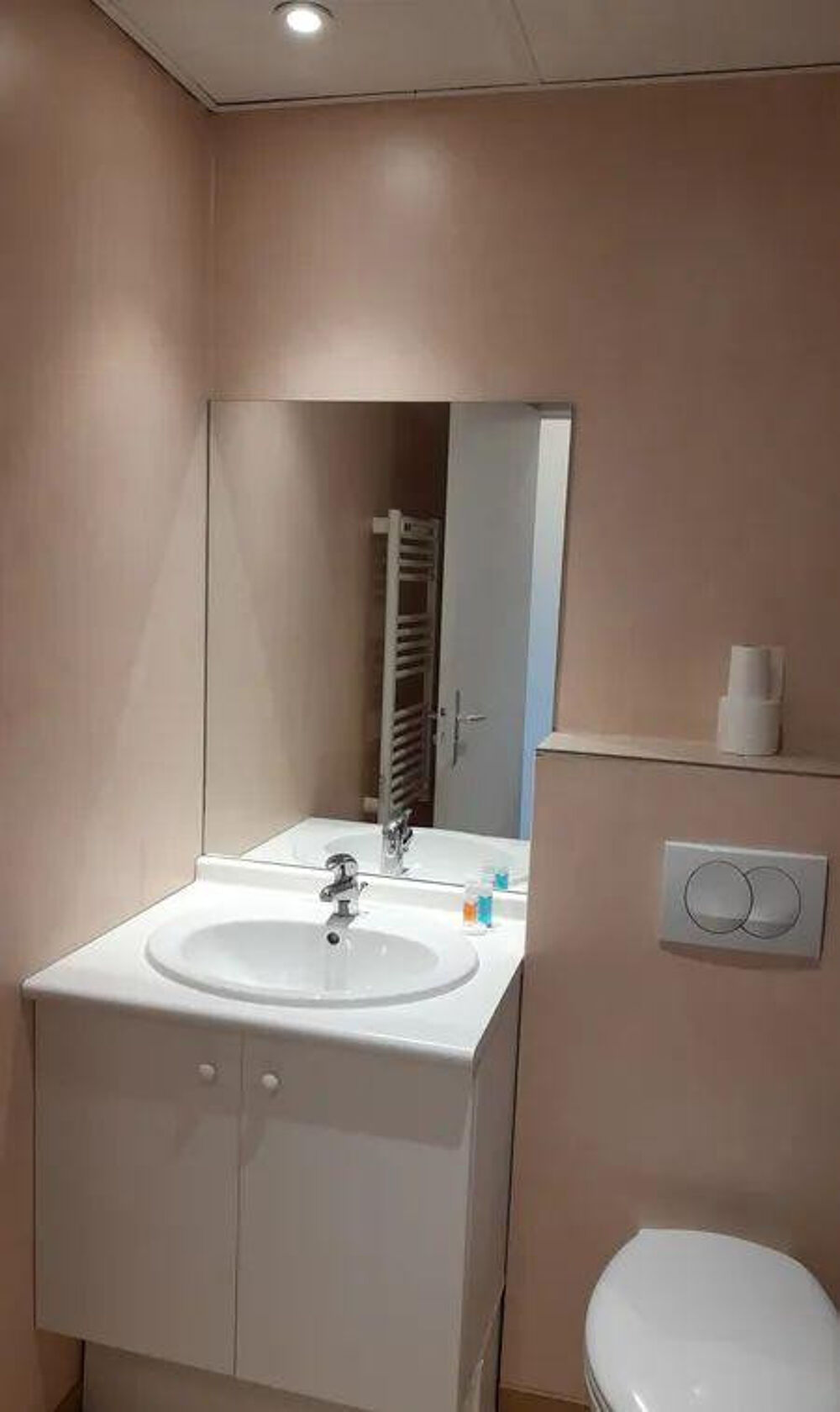 Location Appartement Beau studio meublé 21 m² dans résidence étudiante Marseille 12