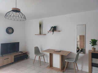  Appartement à louer 1 pièce 12 m²