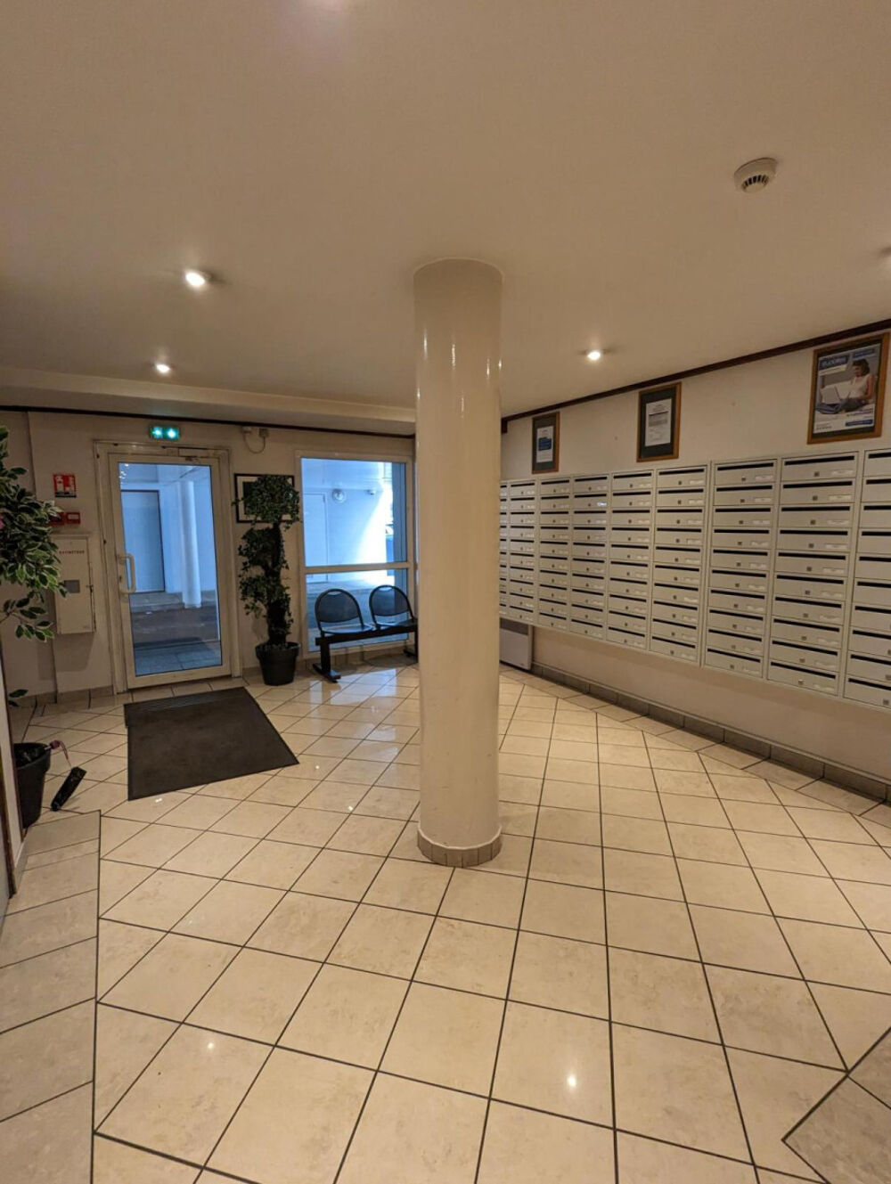 Location Appartement Studio à louer meublé proche faculté St Etienne Saint-Étienne