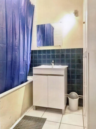  Appartement à louer 5 pièces 90 m²