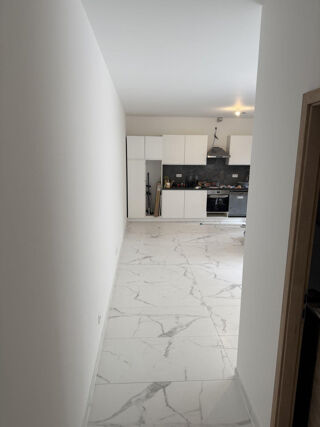  Appartement � louer 4 pi�ces 126 m�