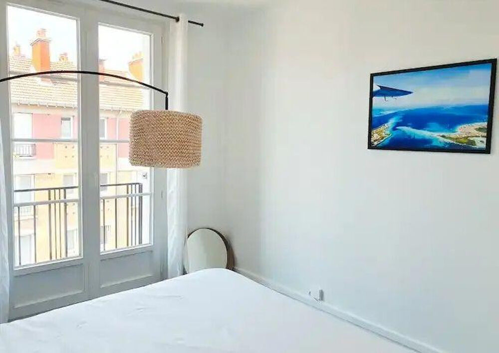 Location Appartement Beau 3P 52m² refait à neuf en 2023 très lumineux Suresnes