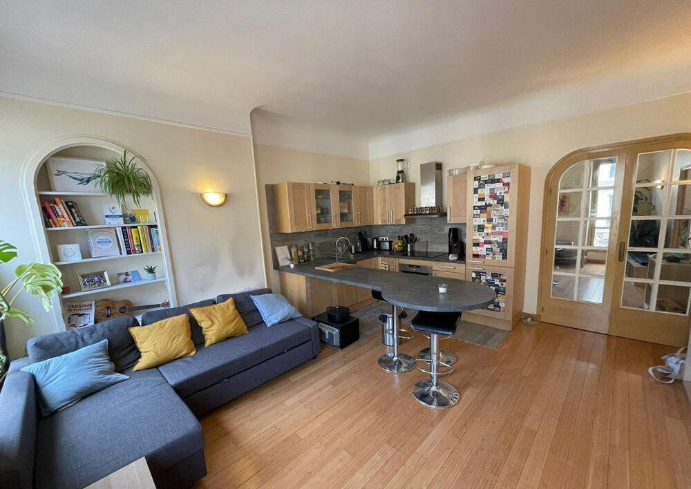 Location Appartement Superbe appartement luxe - 3 pièces de 55m2 Paris 2