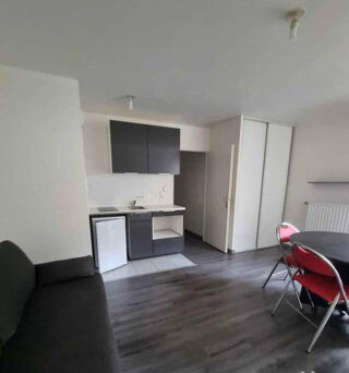  Appartement à louer 1 pièce 31 m²