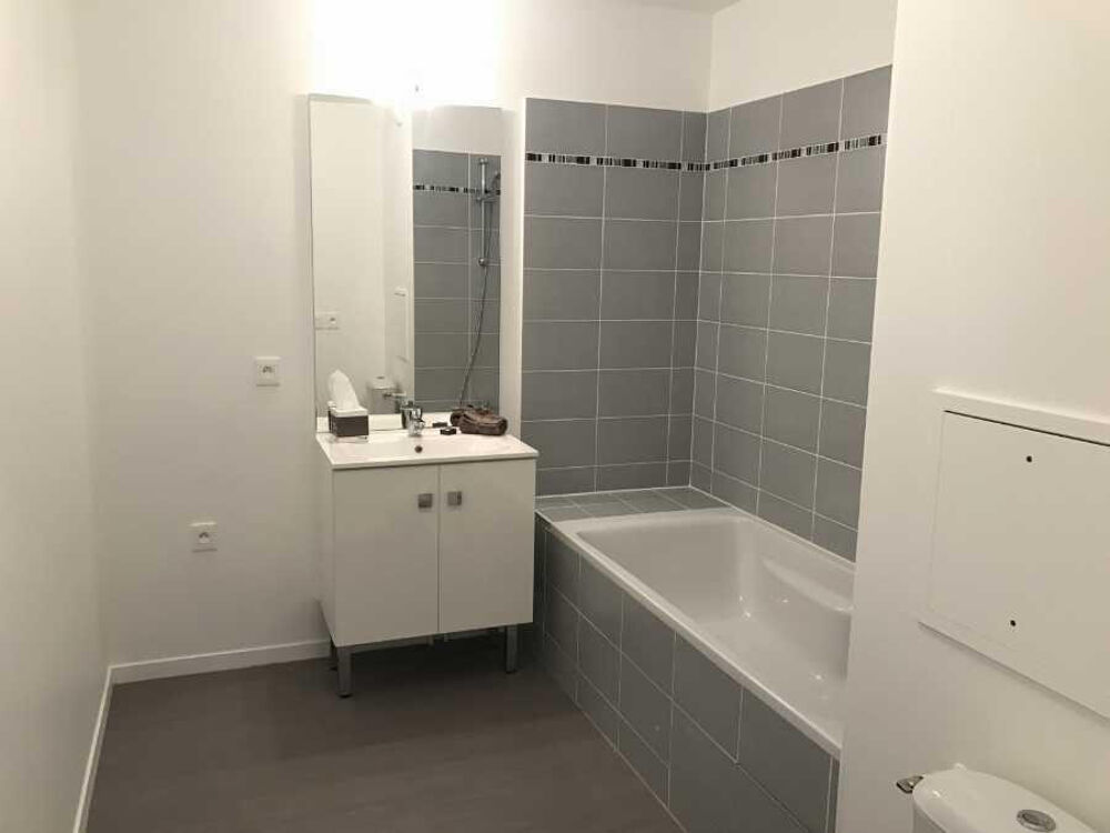Location Appartement 2 pièces avec grand balcon à Bagneux Bagneux