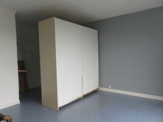  Appartement à louer 1 pièce 32 m²