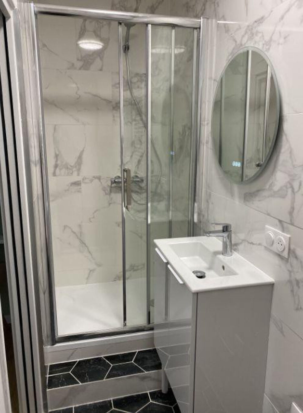 Location Appartement Appartement meublé à louer Paris 18