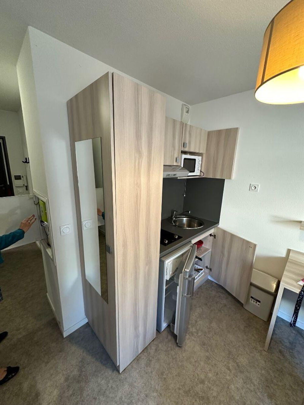 Location Appartement Beau studio 18m² meublé REIMS Reims