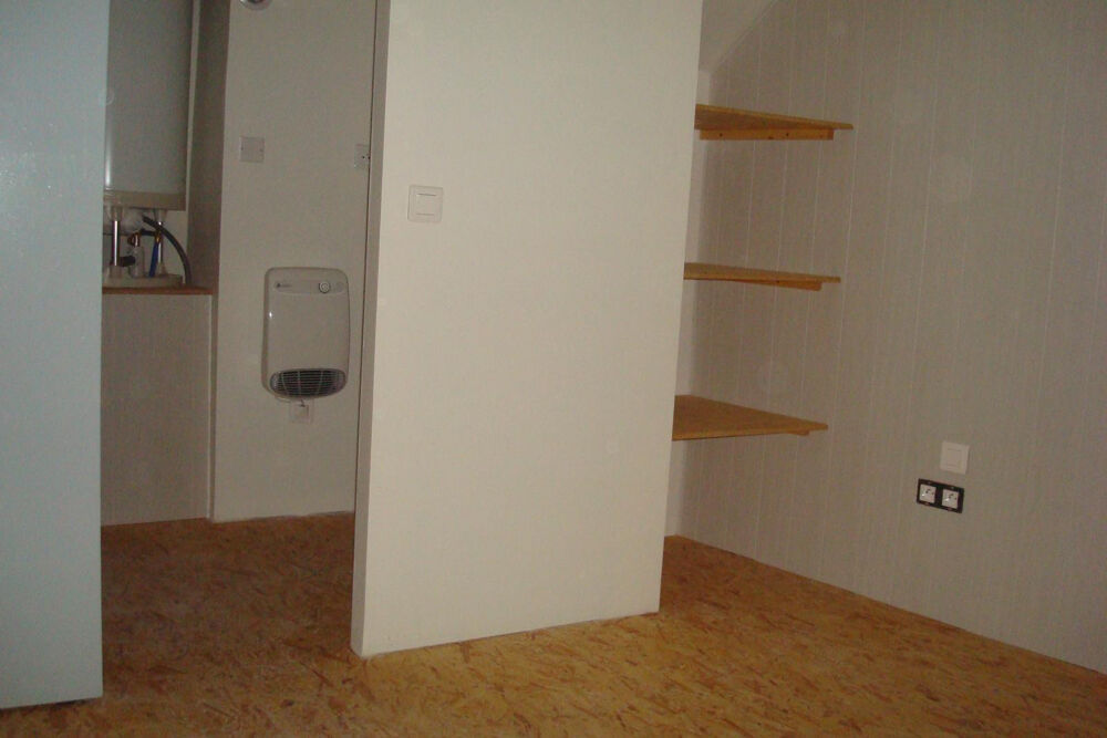 Location Appartement FI  MEZZANINE ST CYR Béziers