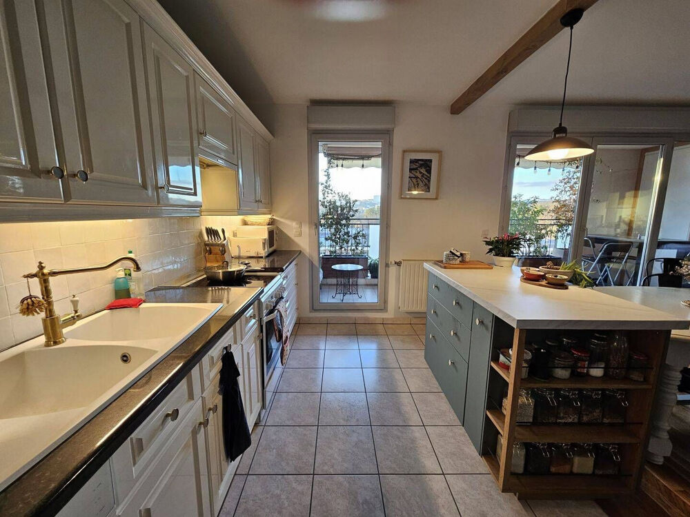 Beau T4 meublé 87m² Vue sur Parc de la Tête dOr