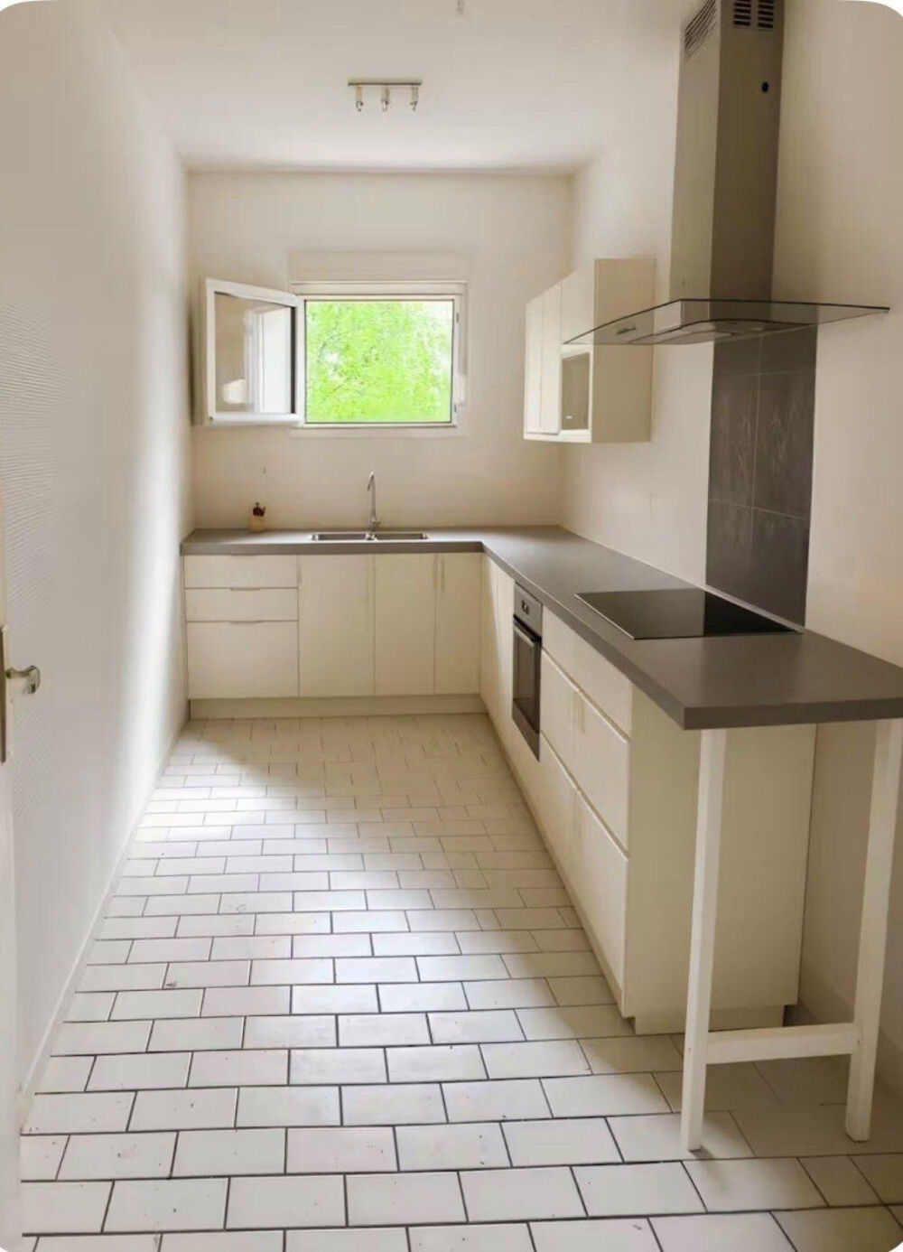 Location Appartement Appartement meublé refait à neuf (2 min du RER A) Cergy