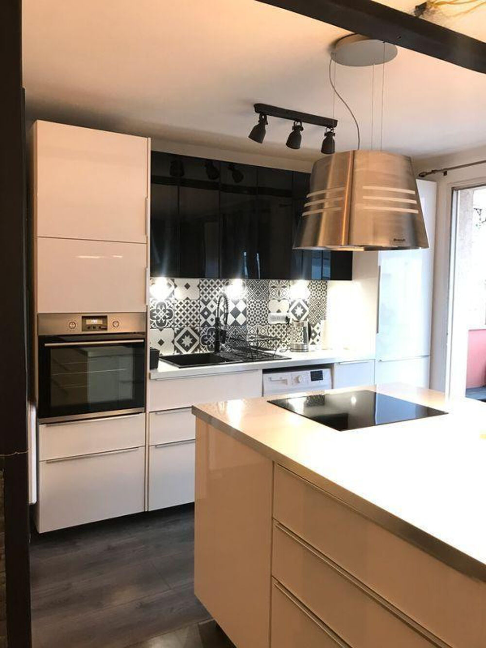 Location Appartement T2 meuble 48m² + terrasse + parking + cave Toulouse