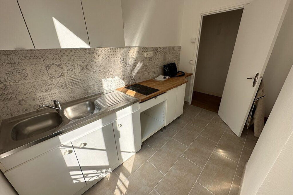 Location Appartement 2 pièces à louer Paris 11è métro Goncourt Paris 10