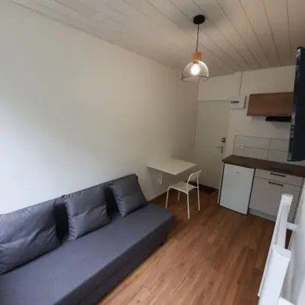 Location Appartement Beau studio meublé 11m² entièrement rénové Nantes