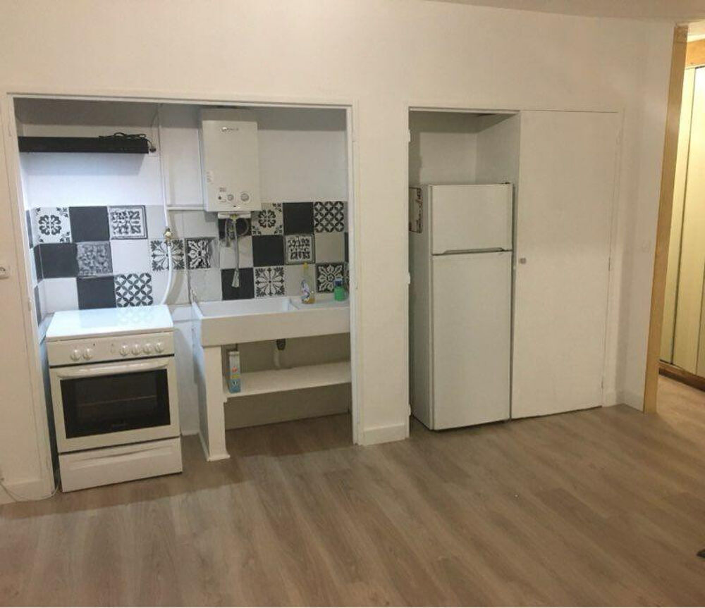 Location Appartement Beau studio meublé 34m² Idéal étudiant FACULTÉS Aix-en-provence