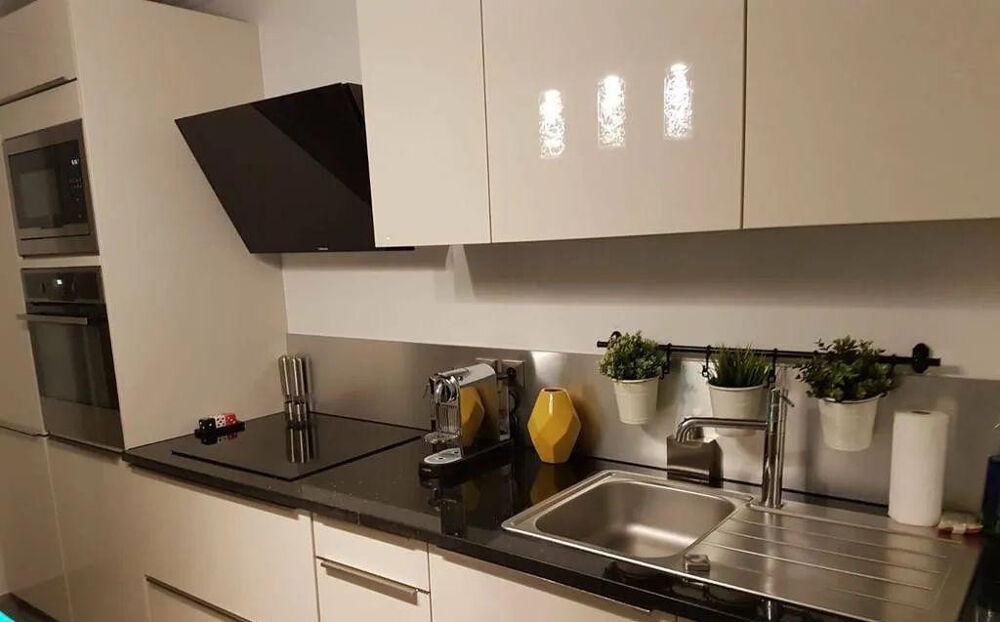 Location Appartement Beau 2 pièces 43 m² meublé avec balcon à Vitry Vitry-sur-seine