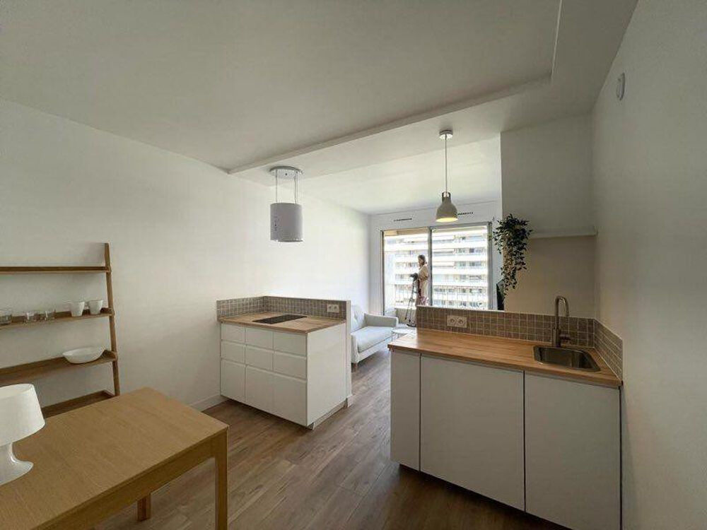 Location Appartement Location appartement propre et rénové Marseille 5