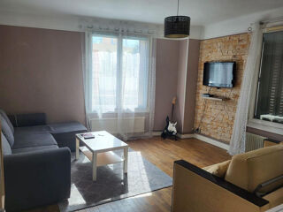  Appartement à louer 2 pièces 46 m²