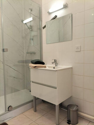  Appartement à louer 3 pièces 52 m²