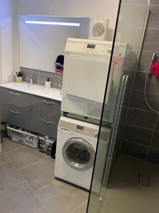  Appartement à louer 3 pièces 76 m²