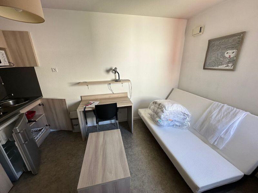 Location Appartement Beau studio 18m² meublé REIMS Reims