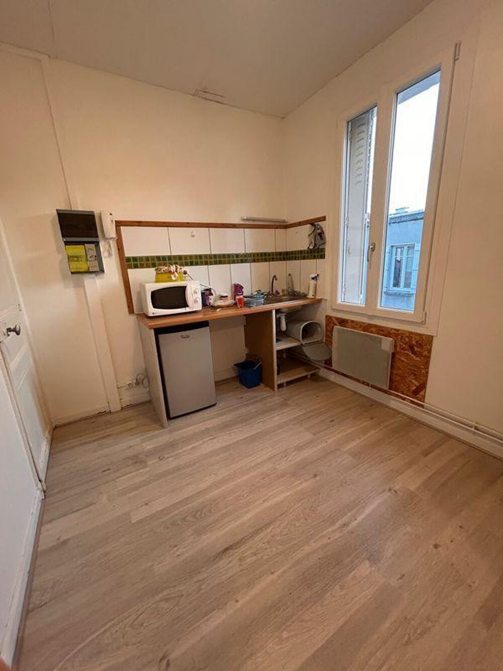 Location Appartement Beau studio 21m² Reims