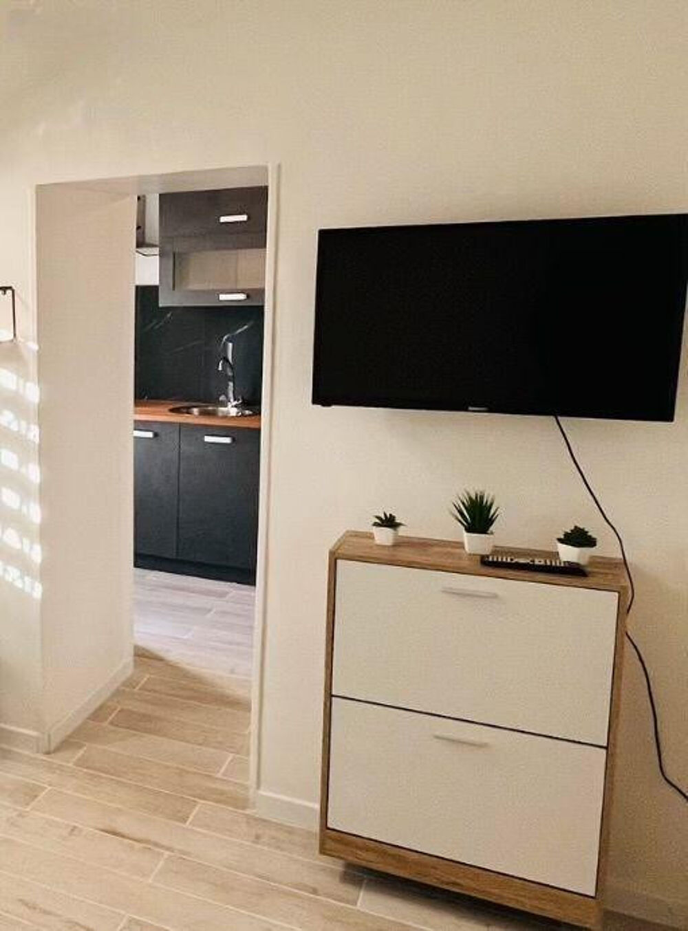 Location Appartement Beau studio 22m² idéal étudiant Marseille 4