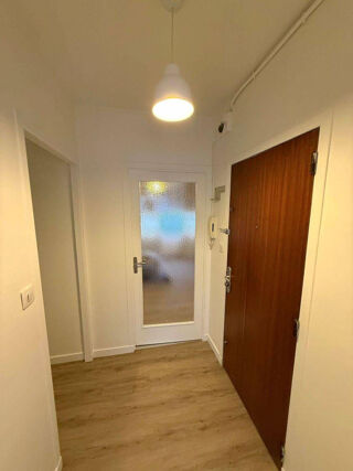  Appartement à louer 4 pièces 70 m²