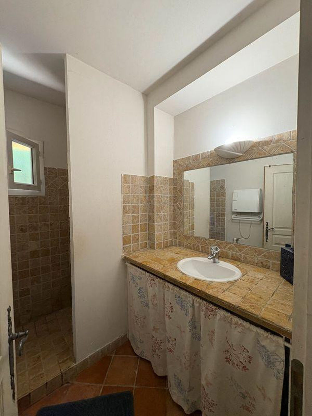 Location Appartement Chambre chez l'habitant à Aix en provence Aix-en-provence