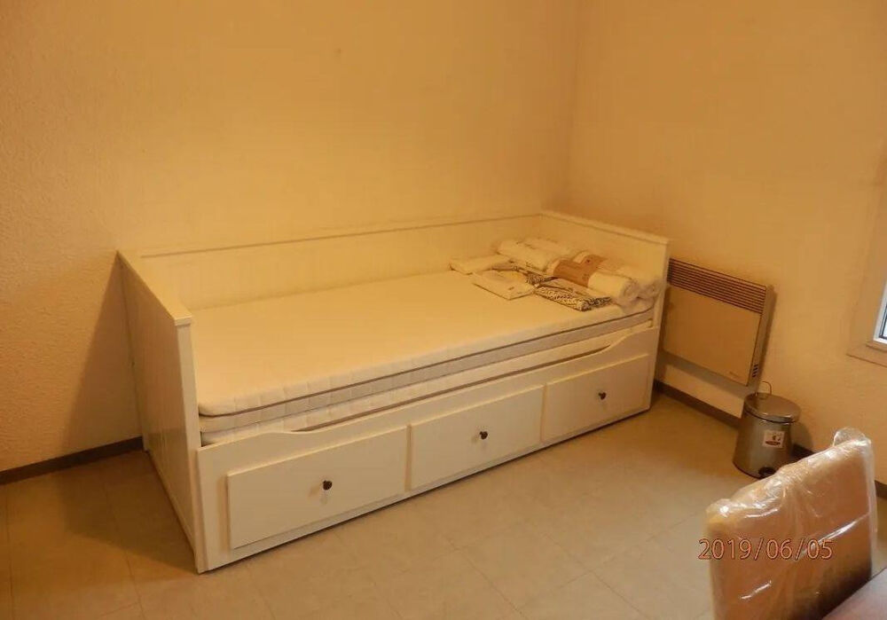 Location Appartement Beau studio meublé 16m² complètement équipé Tours