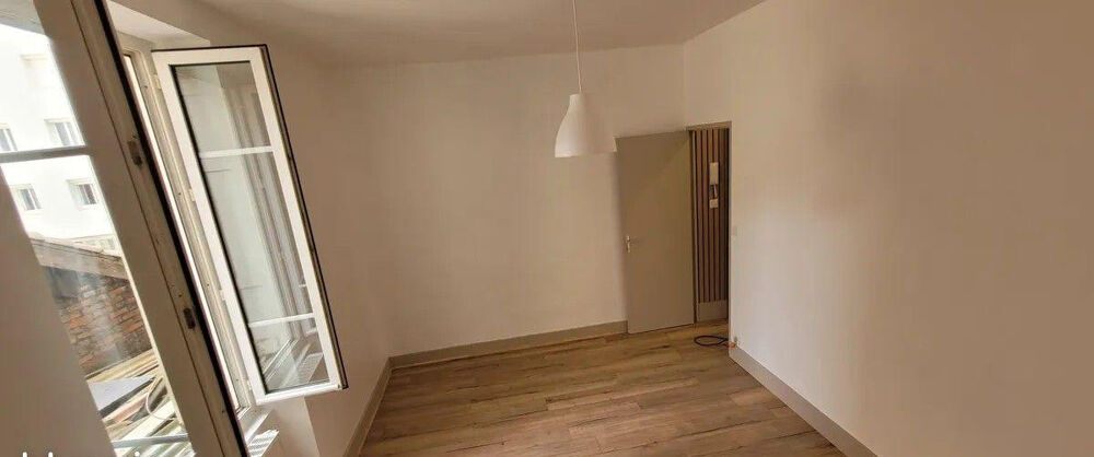 Location Appartement Beau 2P 45m² lumineux Saint-Étienne