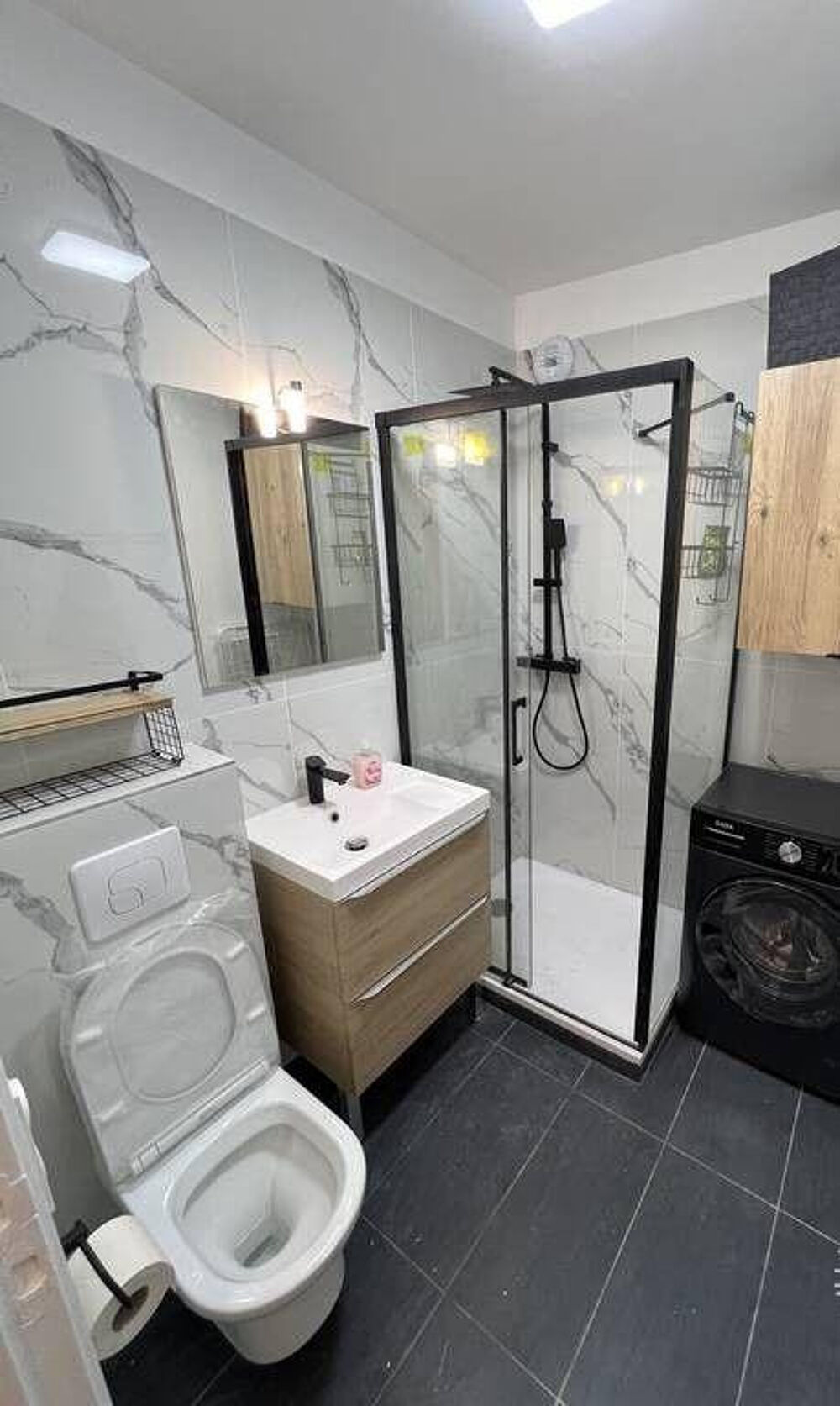 Location Appartement Beau studio meublé 30m² entièrement refait Paris 17