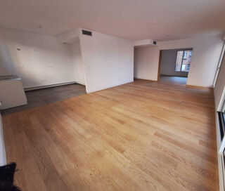  Appartement à louer 5 pièces 112 m²