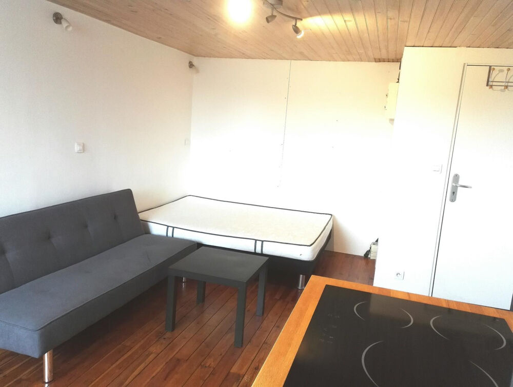 Location Appartement Studio meublé lumineux très fonctionnel Châlatres Nantes