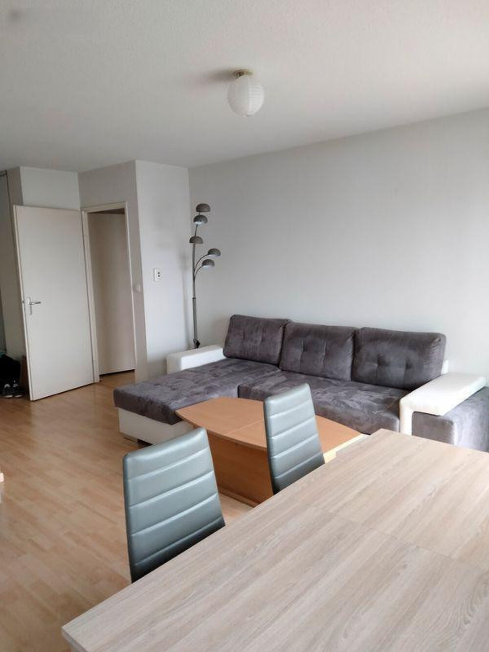 Location Appartement Loacation T2 meublé proche tram Croix-Bonneau Nantes