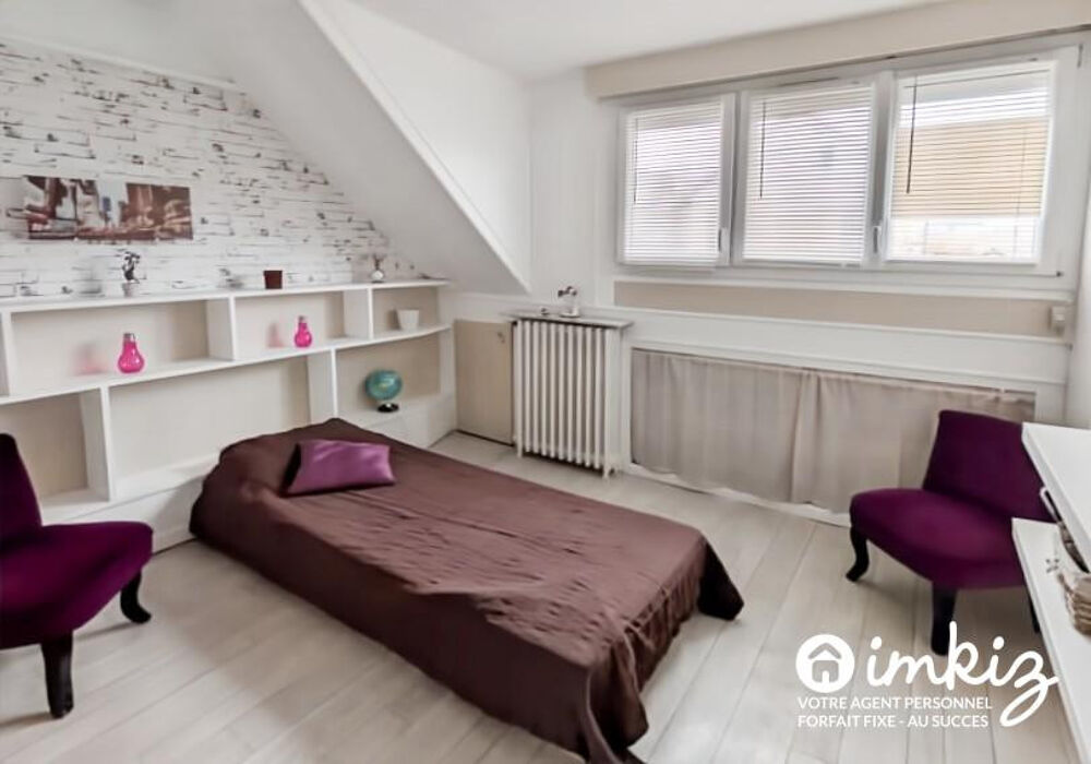 Maison familiale ave espace professionnel
