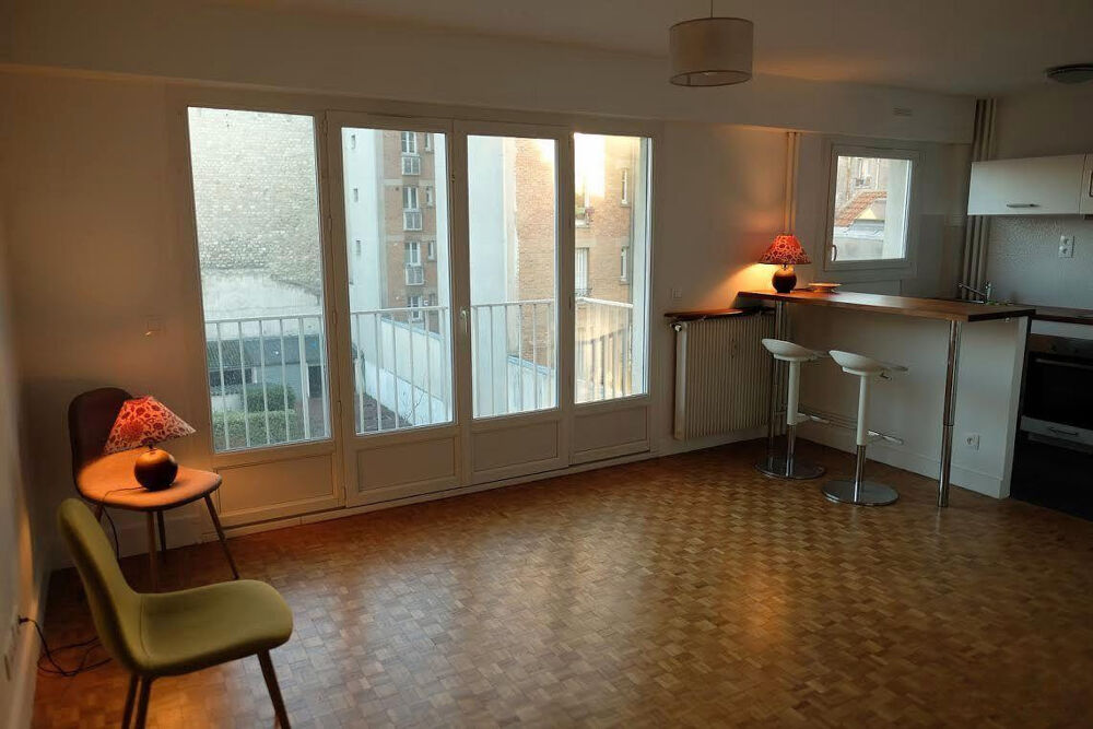 Location Appartement Beau studio meublé 39m² Pantin