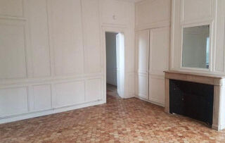  Appartement à louer 2 pièces 40 m²