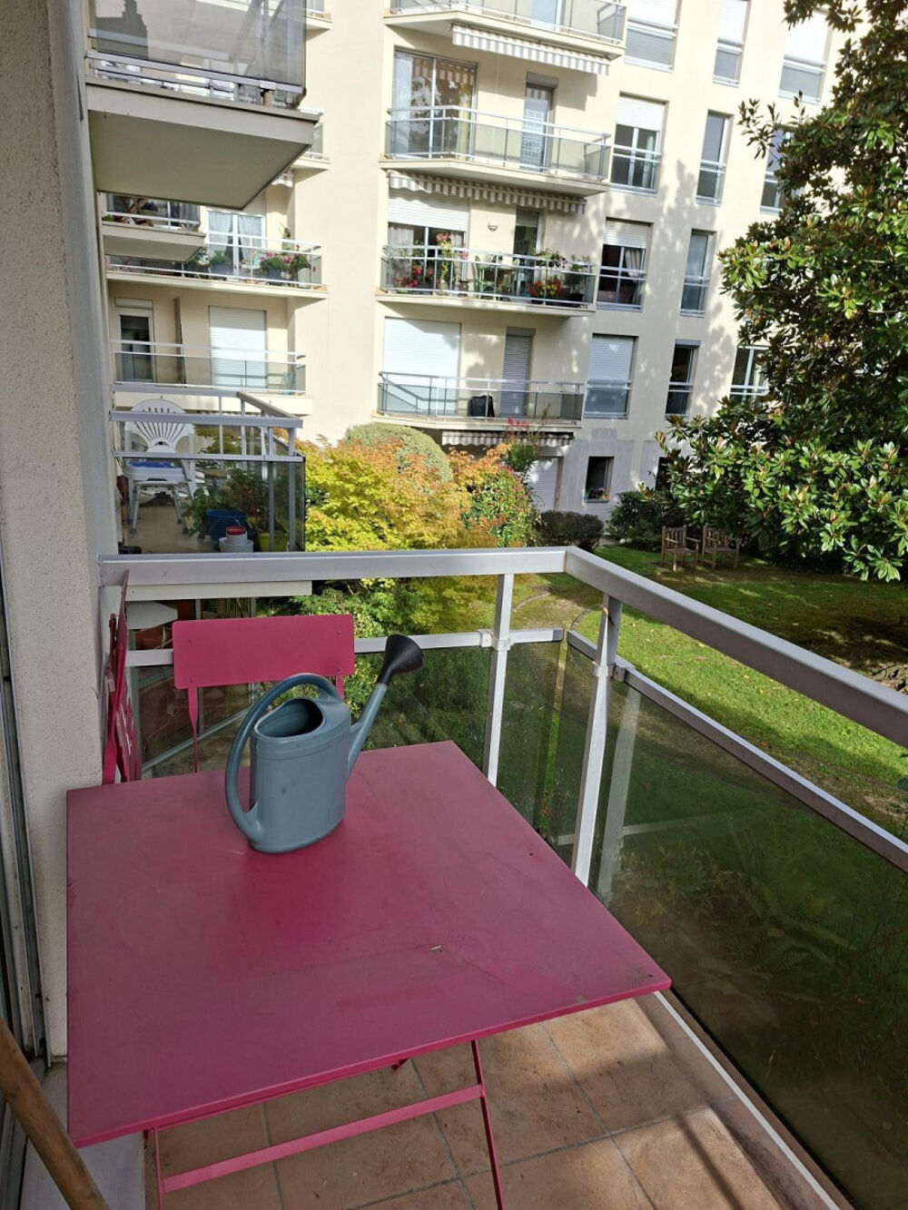 Location Appartement 45 m2 à louer dans Belle Résidence sécu 24h/24 Montrouge