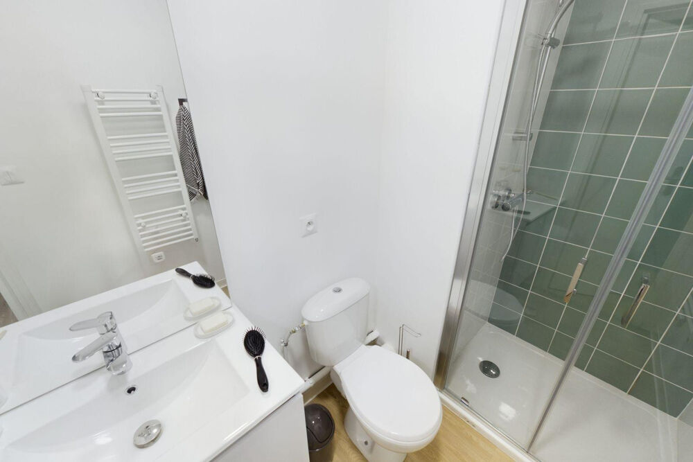 Location Appartement Chambre avec salle d'eau privative en colocation Clermont-ferrand