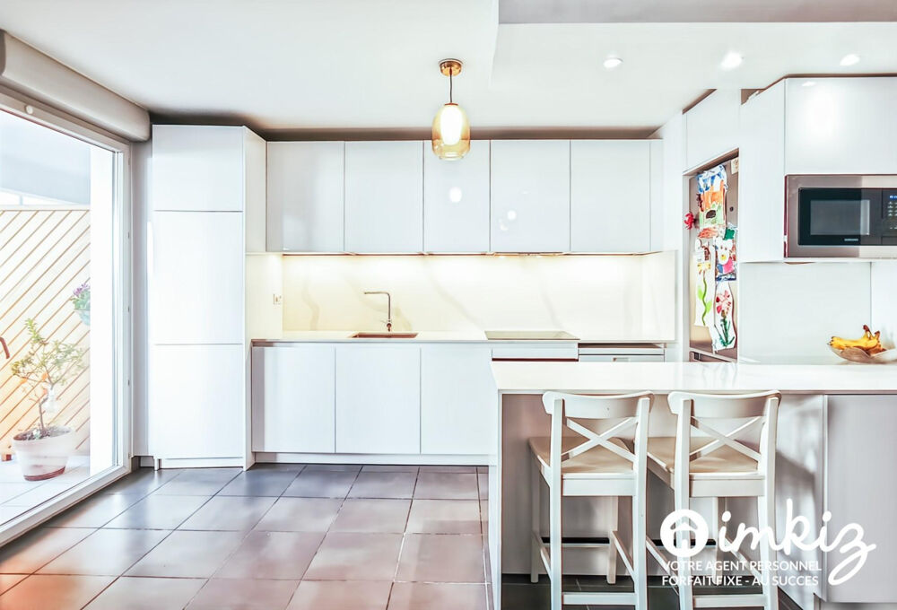 Vente Appartement Ponts-Jumeaux-T4-terrasse-piscine-parking sécu Toulouse