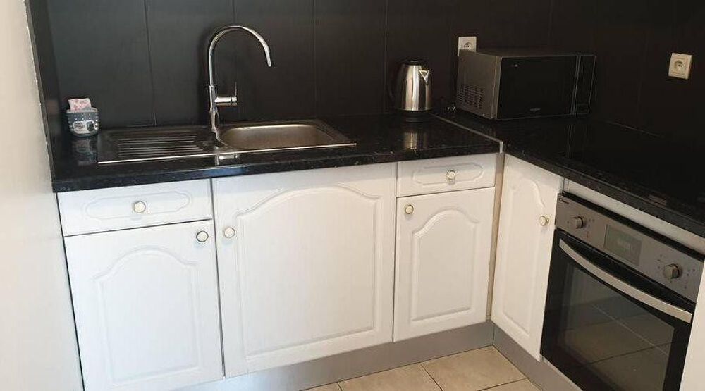 Location Appartement Deux pièces meublés, lumineux et calme avec balcon Chelles