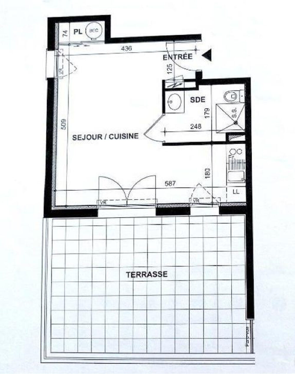 Location Appartement Location studio Tours avec terrasse parking cave Tours