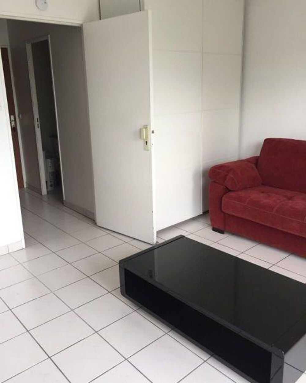 Location Appartement F1 avec balcon, équipement complet Ozoir-la-ferrière