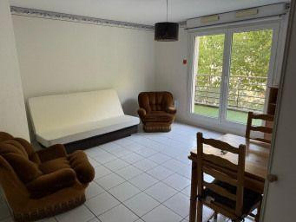 Location Appartement Beau T1 meublé de 31m² + terrasse 6m² Villeurbanne