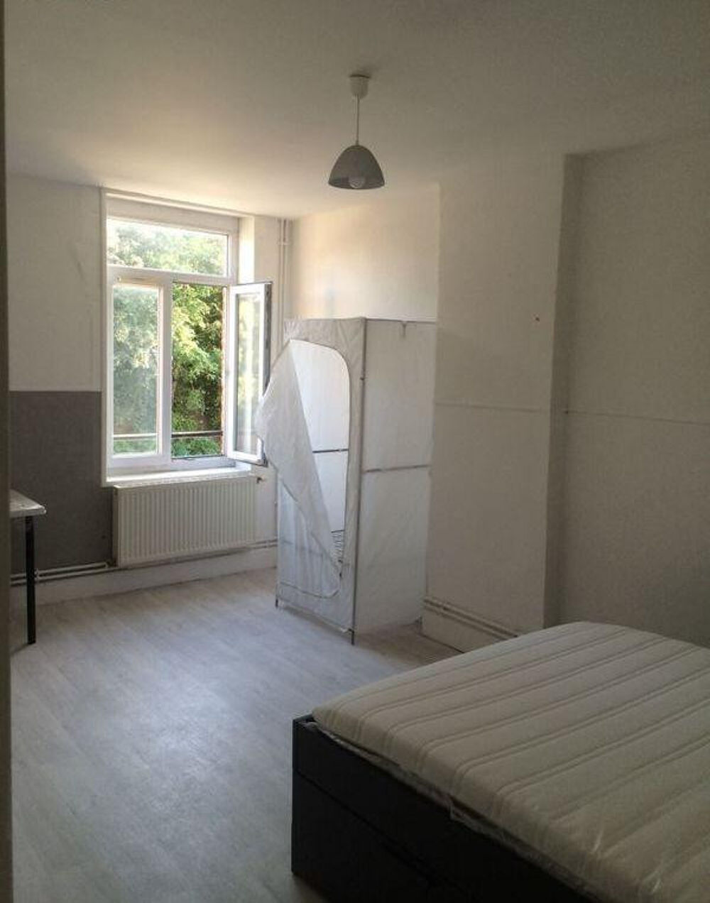Location Appartement Chambre avec sdb privative dans maison en coloc Lille